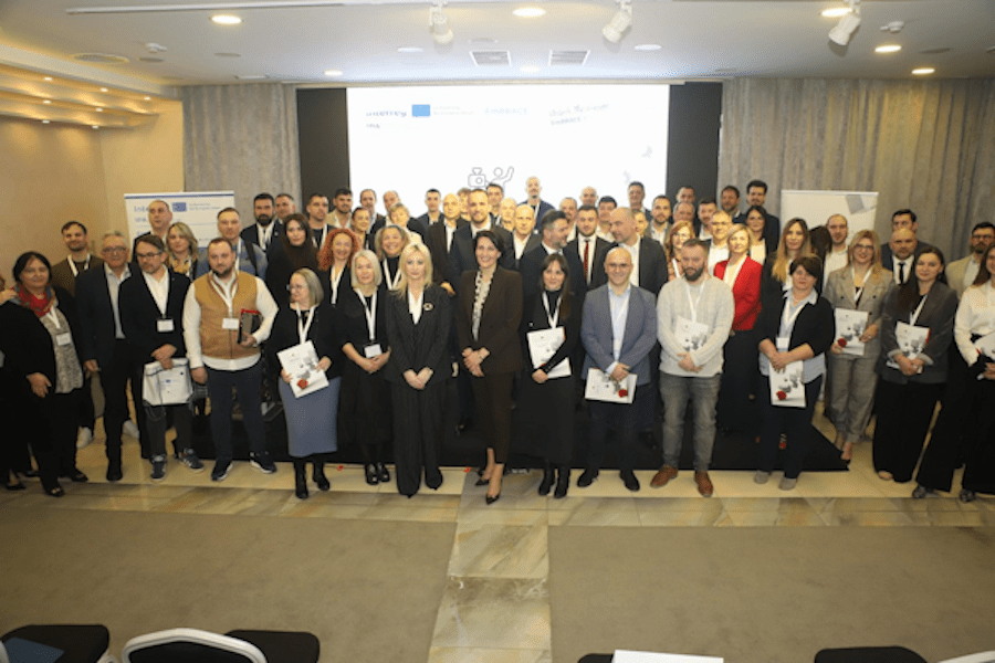 U okviru projekta EmBRACE odobrena 4 milijuna eura bespovratnih sredstava za 24 mala projekta prekogranične suradnje U okviru projekta EmBRACE odobrena 4 milijuna eura bespovratnih sredstava za 24 mala projekta prekogranične suradnje