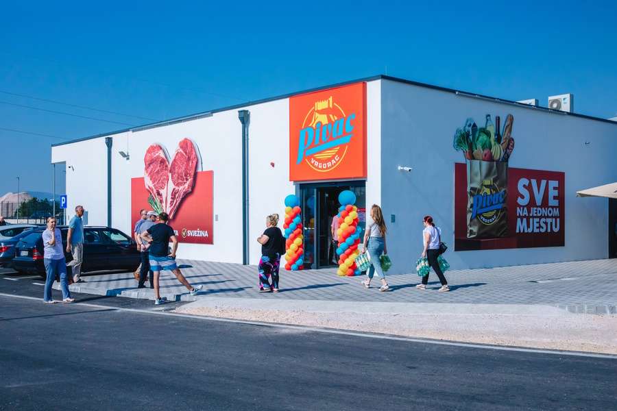 FOTO Svečano otvorena prva Pivac market-mesnica u BIH! FOTO Svečano otvorena prva Pivac market-mesnica u BIH!