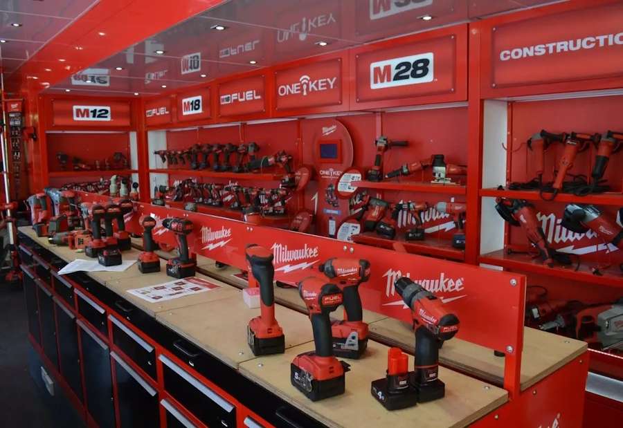 Hoće li Hercegovina ostati bez majstora? Cijene rada skaču, sve češće odlaze raditi na obalu